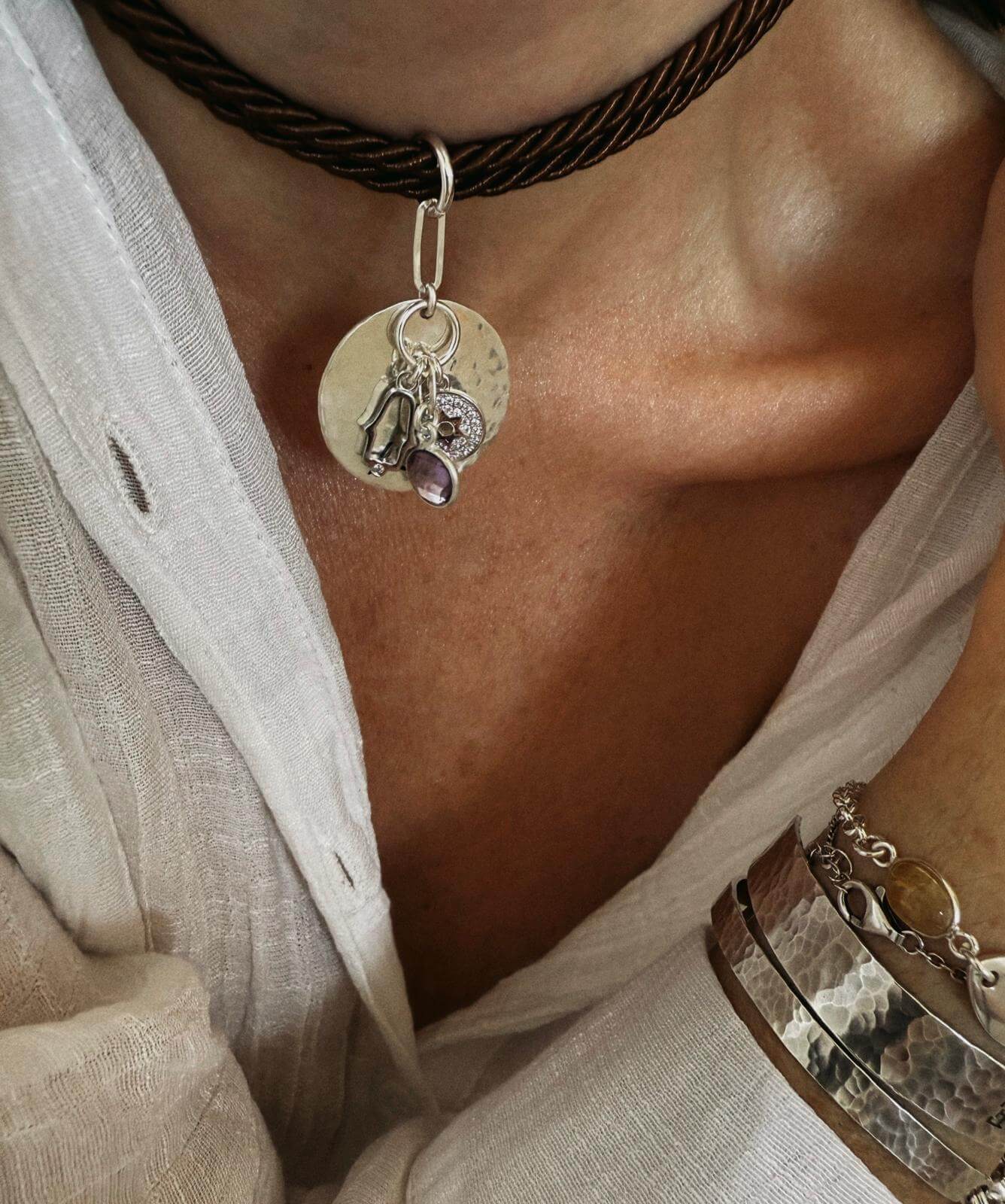 אמן להגנה ואמונה – תמונה 4