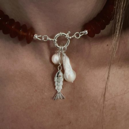 קרנליאן צ'ארמס דגים