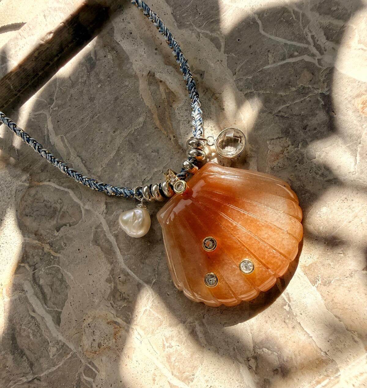 שרשרת צדף אבן אוונטורין כתומה
